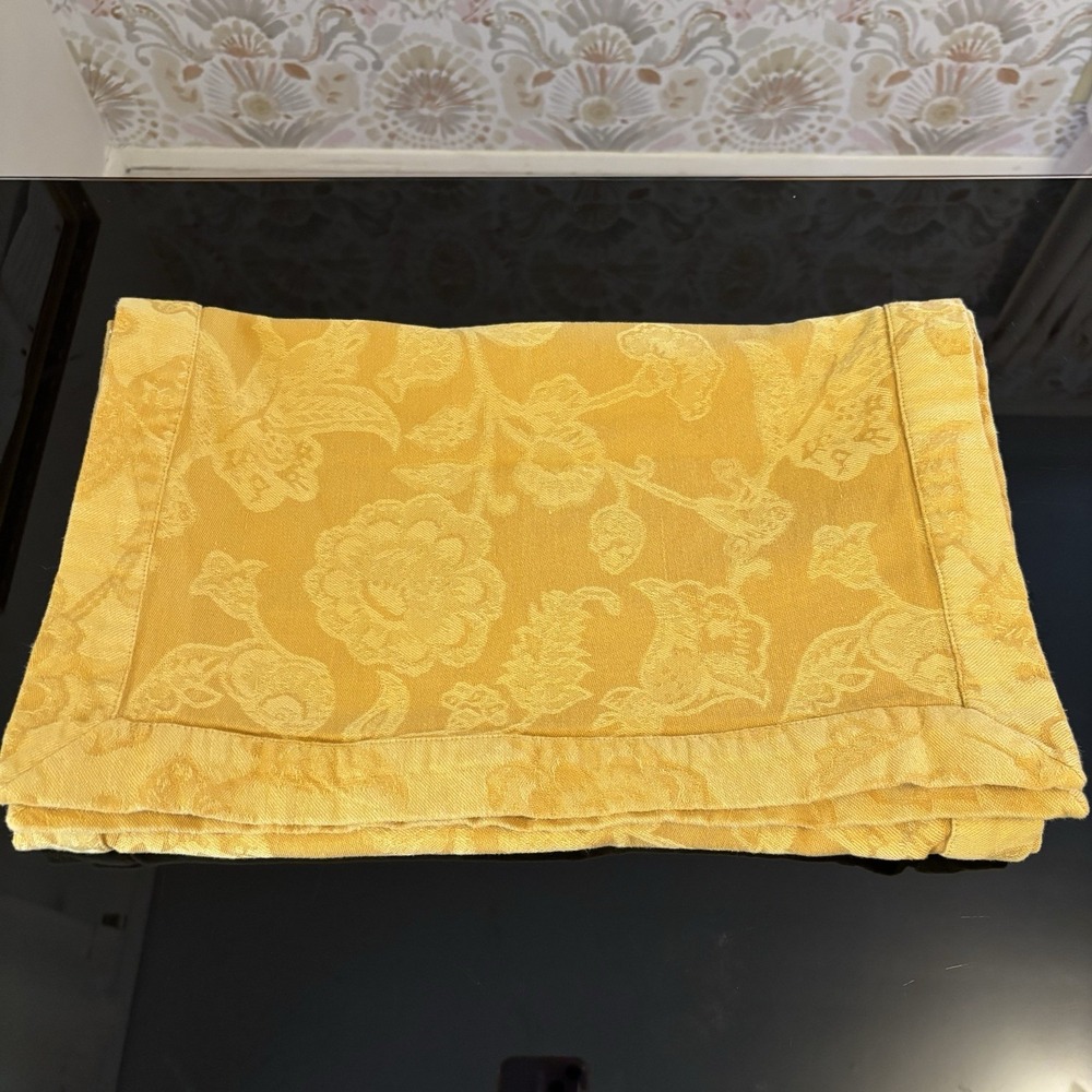 Pottery Barn Table Runner‎ Yellow Floral Jacquard 18 X 70 100% Cotton